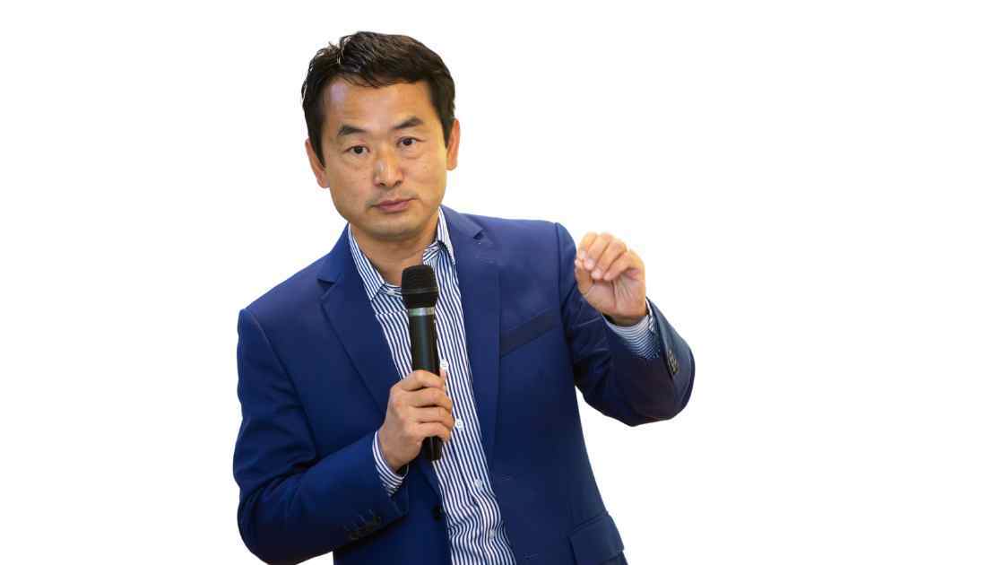 Dr Yaron Wu Dr Yaron Wu